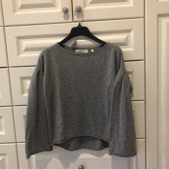 Fall 2021 never been worn. Joie Ivern Cashmere Crewneck Sweater in Heather Grey - Picture 1 of 1